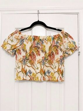 NWT Rose + Olive Hawaiian Smocked Off-the-Shoulder Crop Top